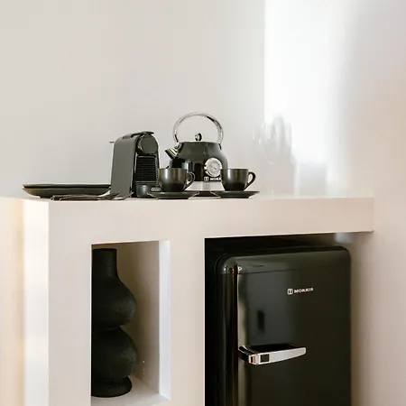 Gazelle Living 아파트 이메로비글리